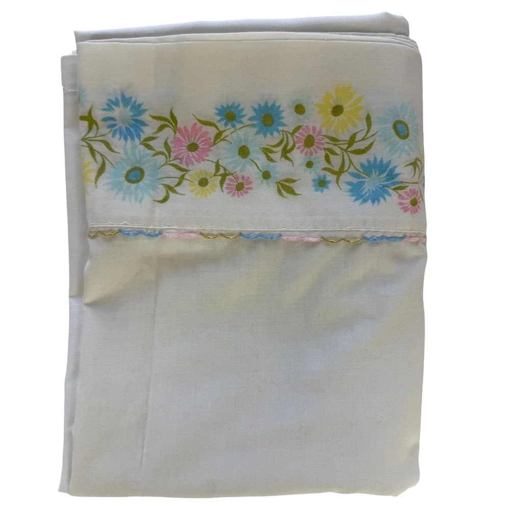 Vintage White Floral Flat Sheet Blue Pink Yellow Daisy Scalloped Edge Twin 70s